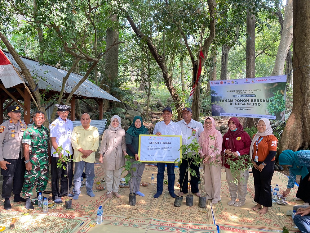 Konservasi Mata Air Kaki Gunung Pandan, Unigoro dan EMCL Tanam Ribuan Pohon